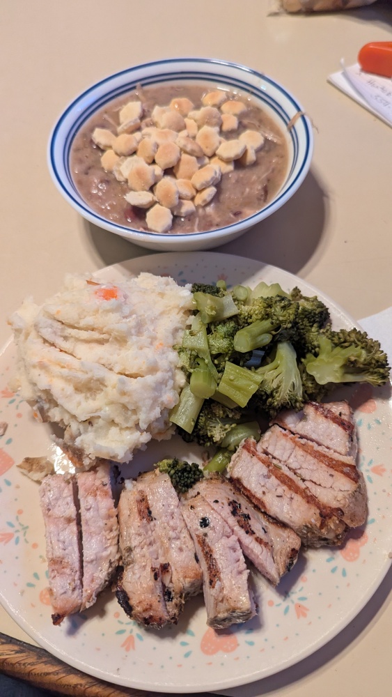 Milford, NH, USA :: Grilled Pork, Veggies, and Chicken Chili.